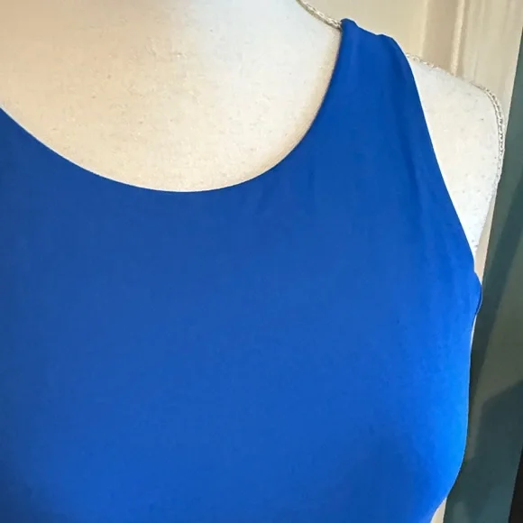 Lululemon Stronger as One Longline Bra *Medium Support C/D Cup - Picture 3 of 6